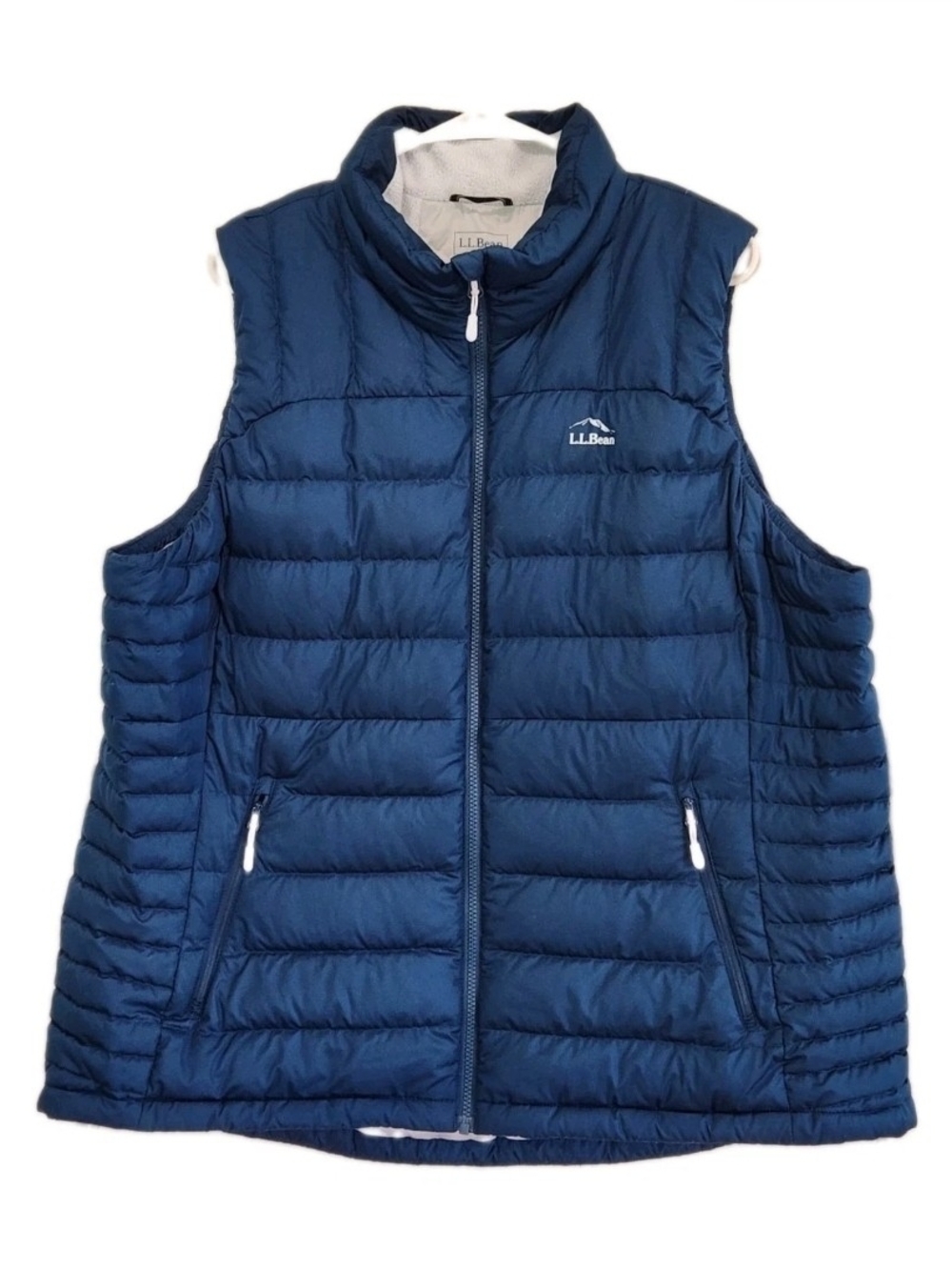 L.L. Bean Women's Mountain Classic Down Vest Blue Size 2X Plus Gorpcore Fall
